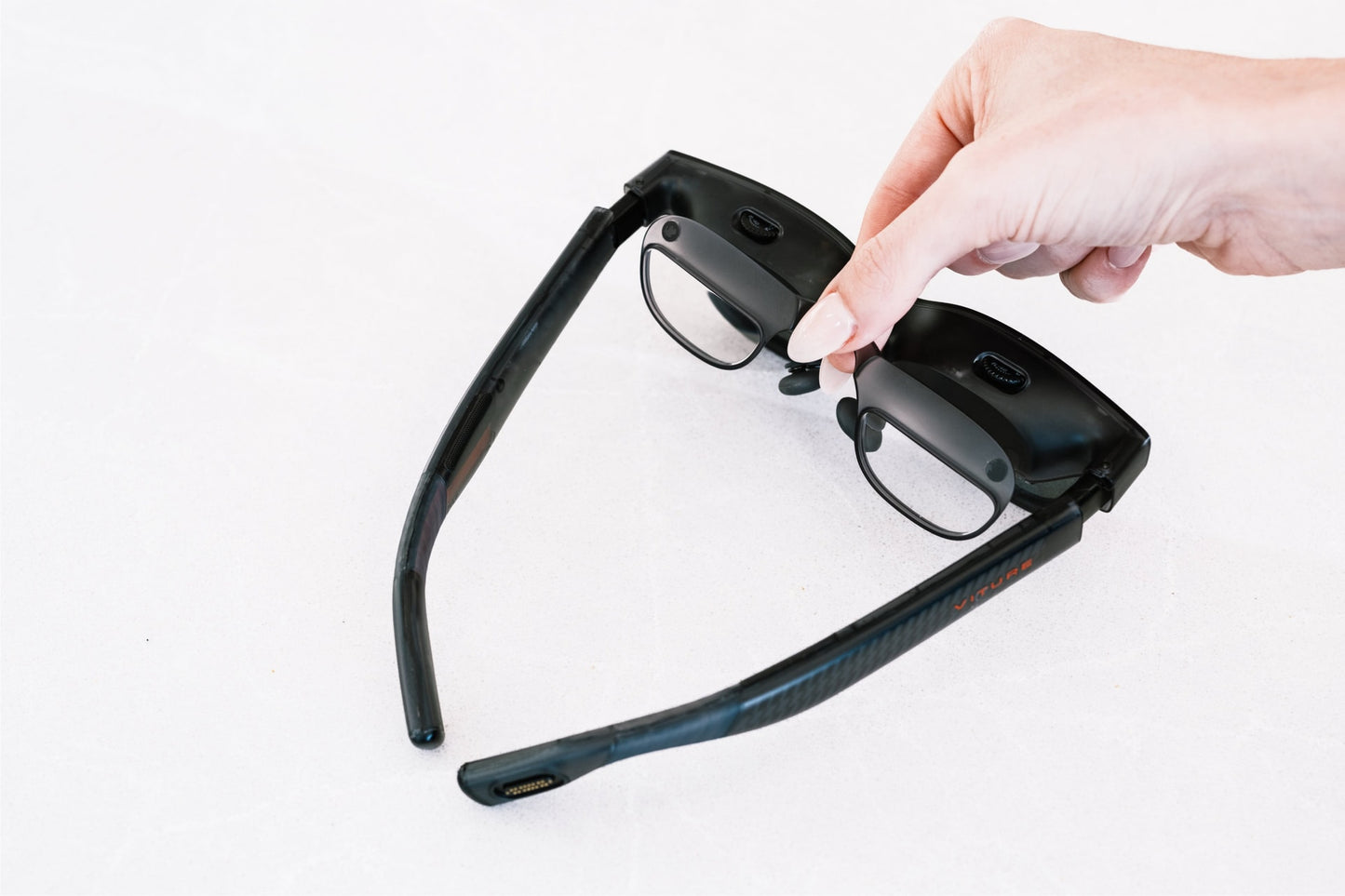 4-VITURE-Luma-Prescription-Lenses-With-Lenses-XR-Glasses